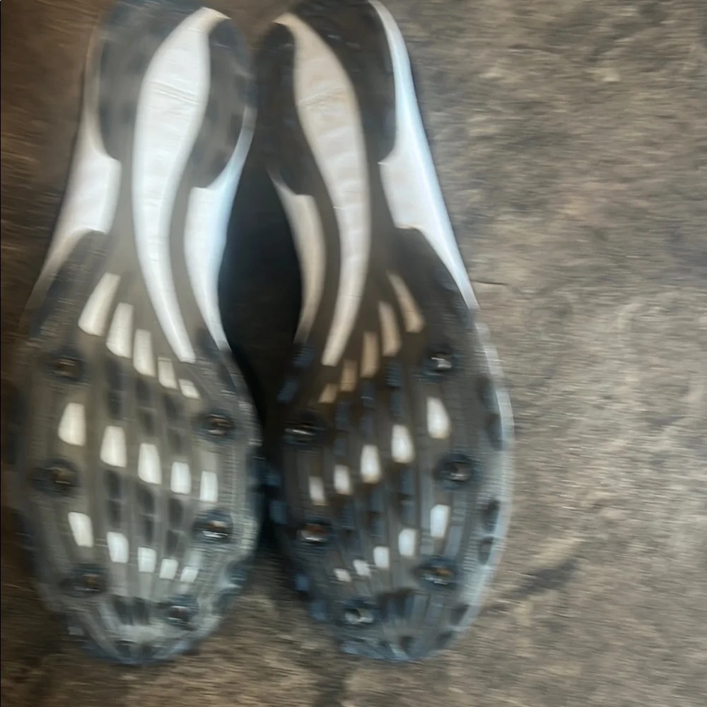 Adidas Black Track and Field Spikes - Picture 2 of 6